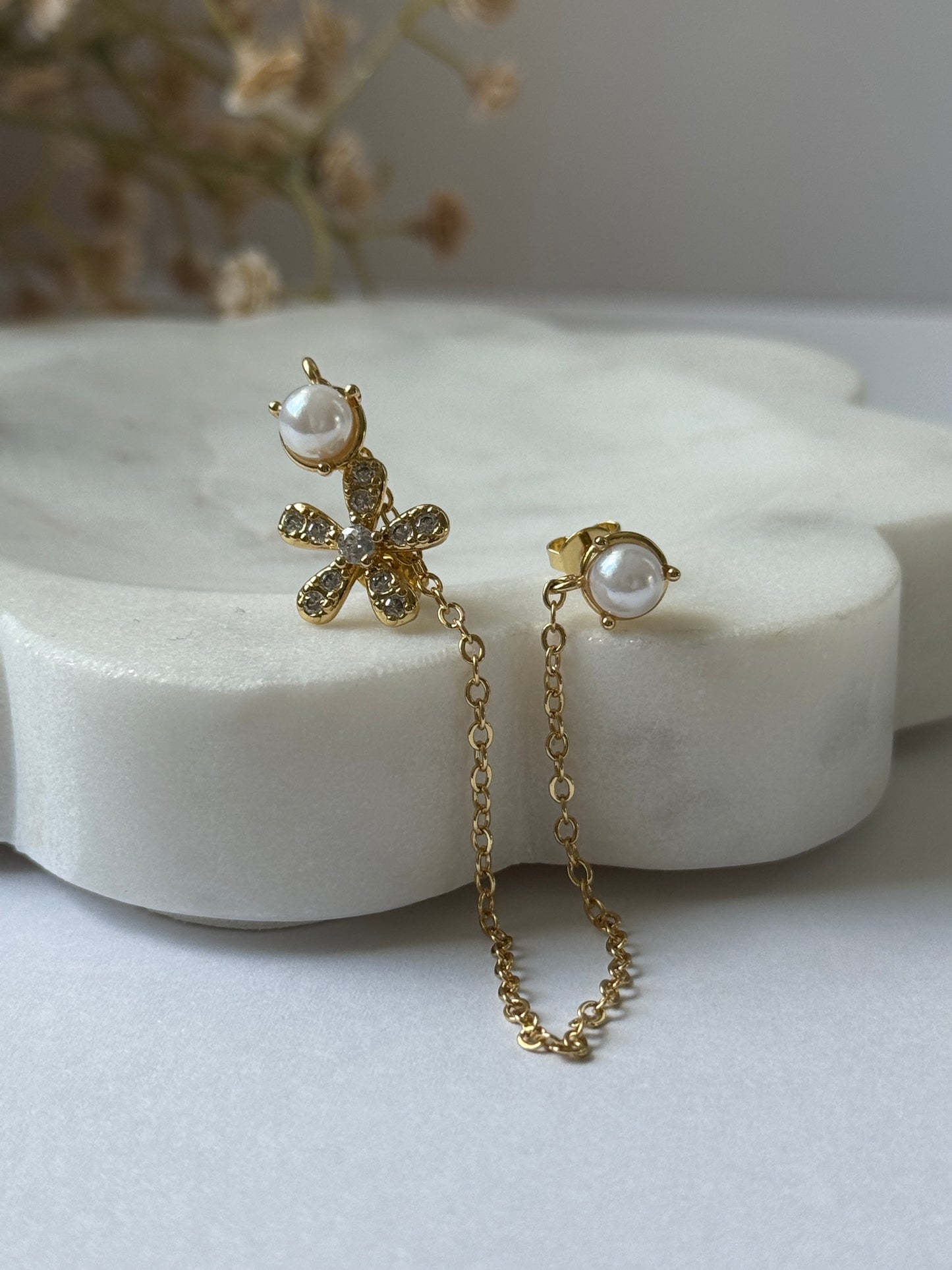 Flower earrings