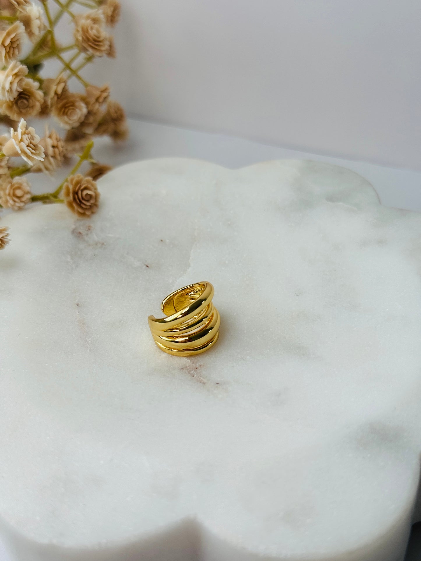 Earcuff