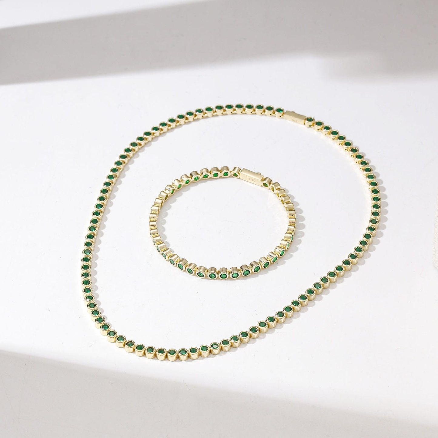 Zirconia Necklace