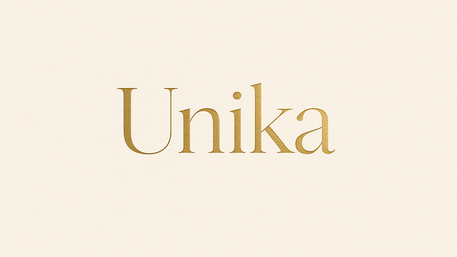 generar imagen con logo " Unika " en color dorado y letra finacon el background beige claro